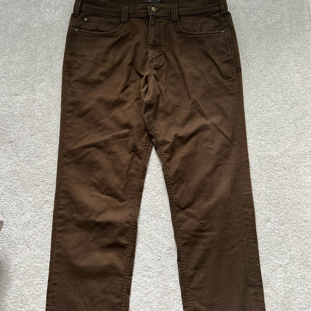 LIKE NEW MENS 511 TACTICAL PANTS 36x32 - Picture 1 of 3